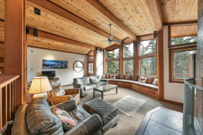 Sherwood Chalet - Quiet 3 BR in Ward Canyon, Private Hot Tub, Near Sherwood Chairlift Tahoe City